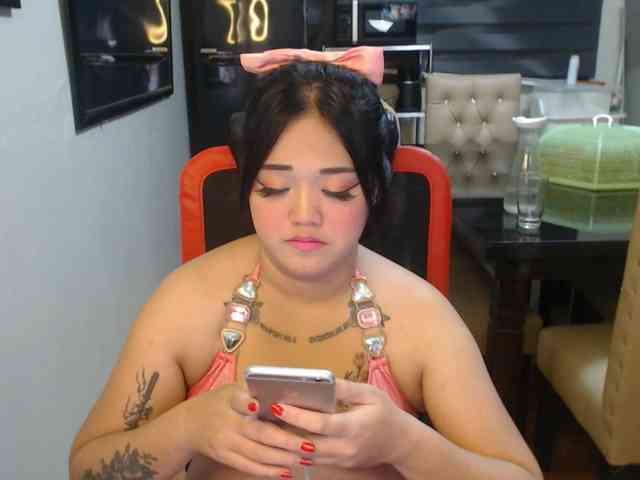 SexxyHotGoddes4uxxx webcam