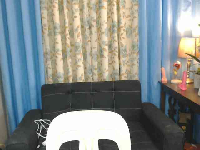 SexxyHotGoddes4uxxx webcam