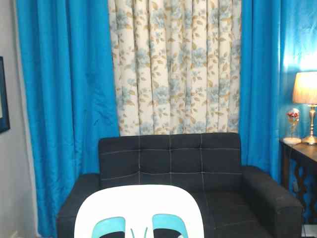 SexxyHotGoddes4uxxx webcam