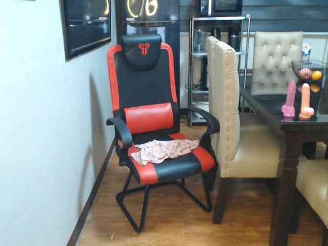 SexxyHotGoddes4uxxx webcam