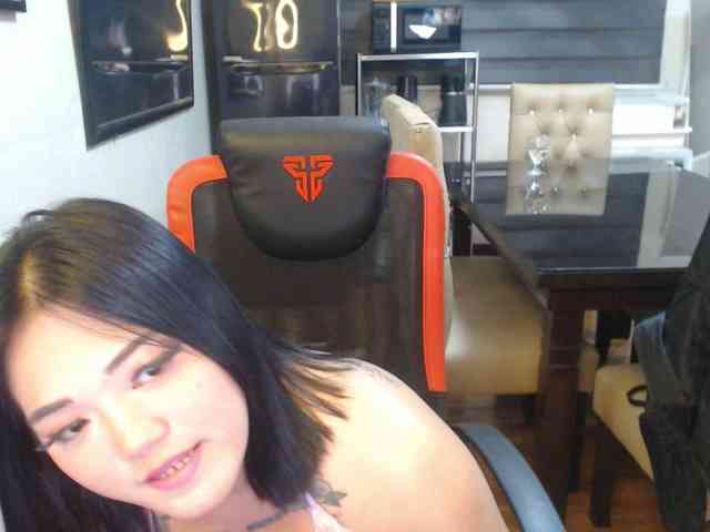 SexxyHotGoddes4uxxx webcam