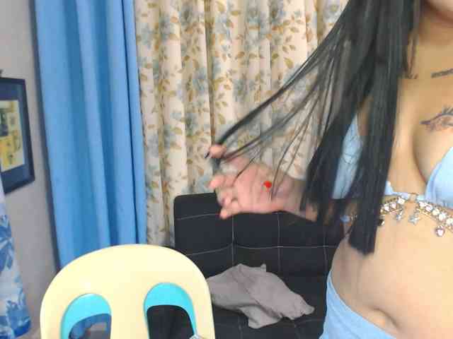 SexxyHotGoddes4uxxx webcam