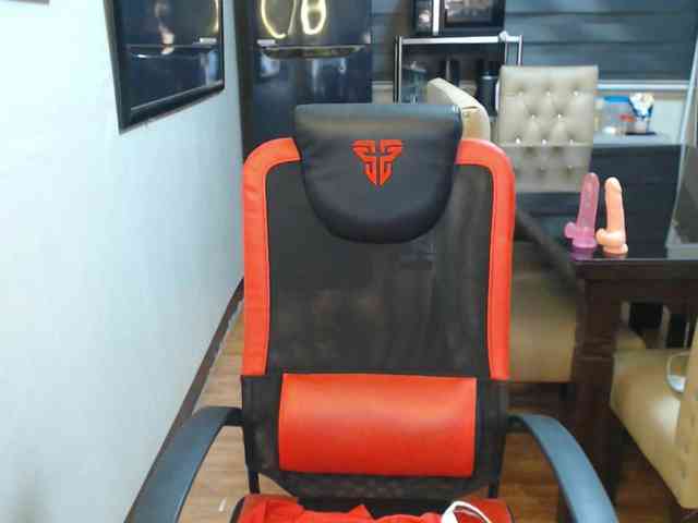 SexxyHotGoddes4uxxx webcam