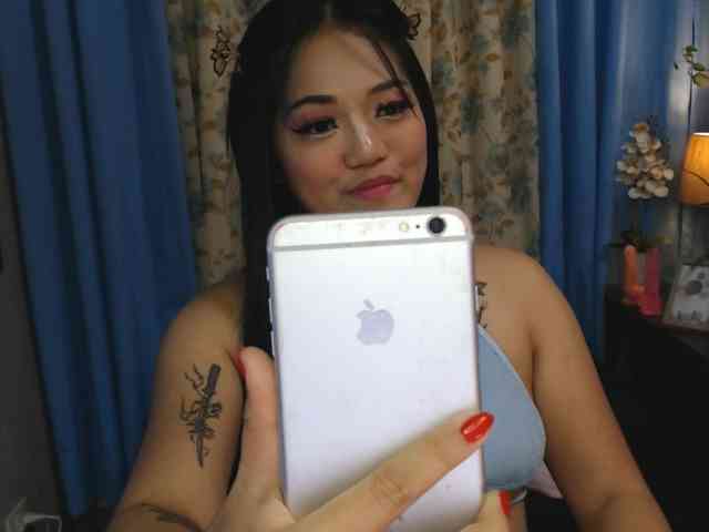 SexxyHotGoddes4uxxx webcam