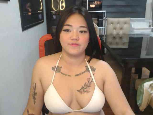 SexxyHotGoddes4uxxx webcam