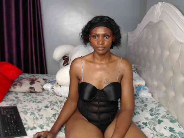 CupcakeAngles webcam