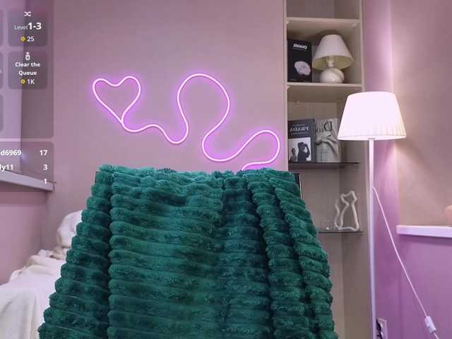 dlllvi's BongaCams show and profile