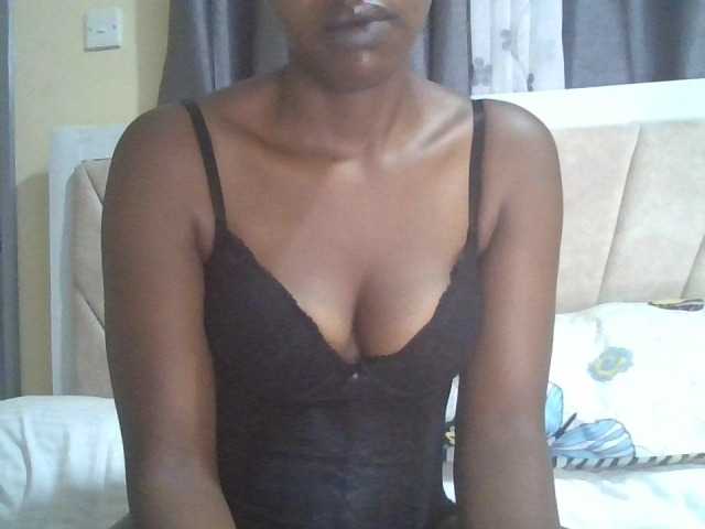 steamymummy's BongaCams show and profile