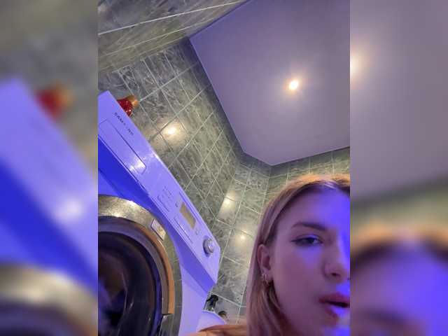 angelbabysweet's BongaCams show and profile