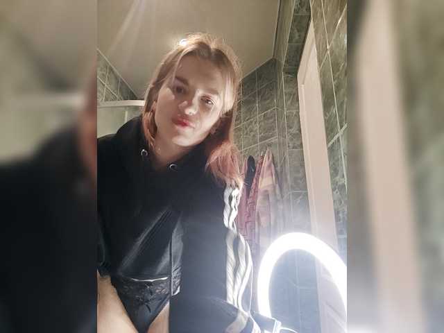 angelbabysweet's BongaCams show and profile