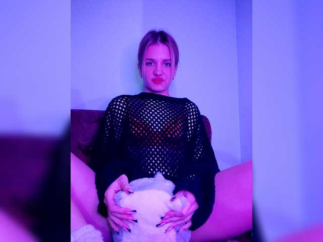 angelbabysweet's BongaCams show and profile