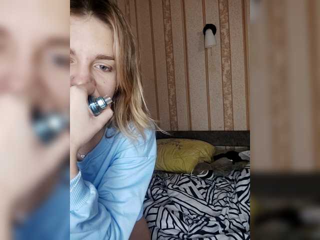 angelbabysweet's BongaCams show and profile