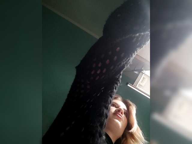 angelbabysweet's BongaCams show and profile