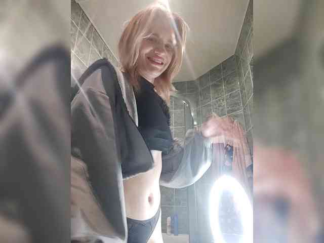 candycomatozzzze webcam