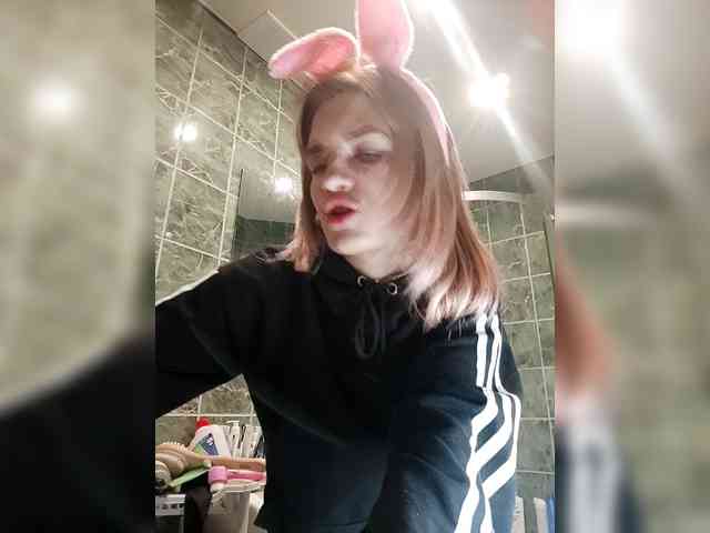 candycomatozzzze webcam