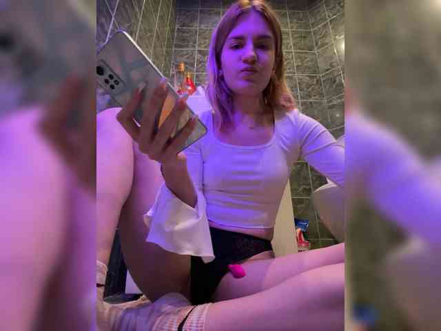 candycomatozzzze webcam