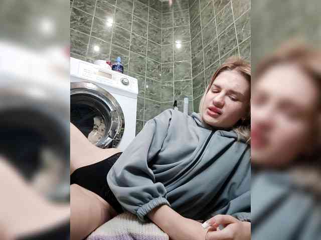 candycomatozzzze webcam