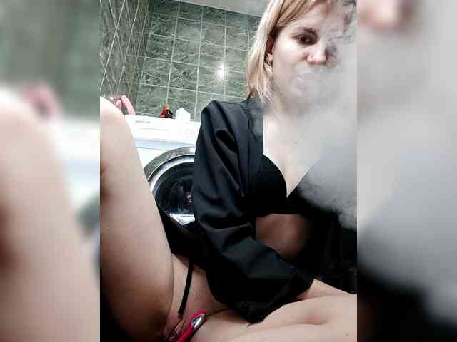 candycomatozzzze webcam