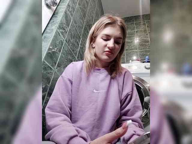 candycomatozzzze webcam