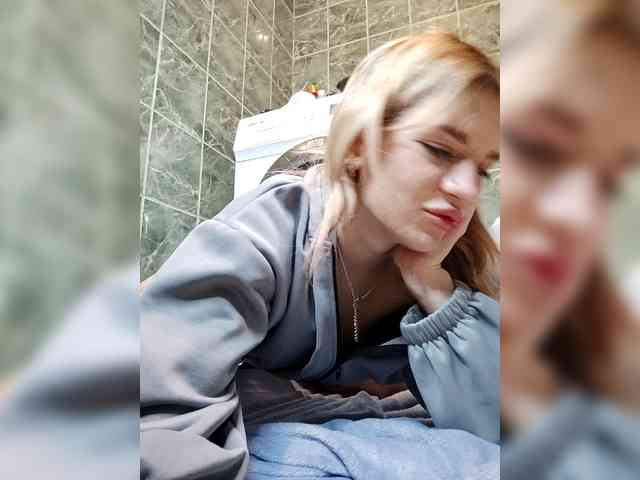 candycomatozzzze webcam