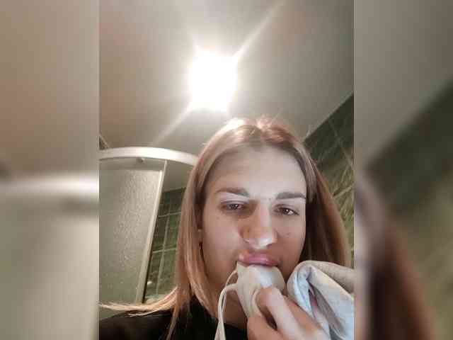 candycomatozzzze webcam