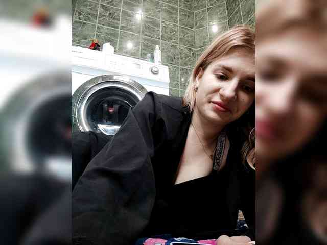 candycomatozzzze webcam