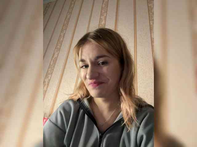 candycomatozzzze webcam