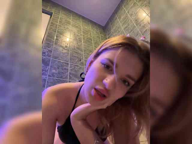 candycomatozzzze webcam