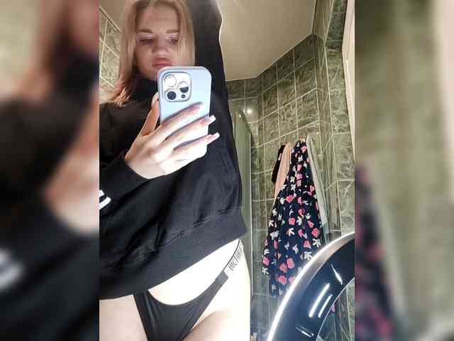 candycomatozzzze webcam