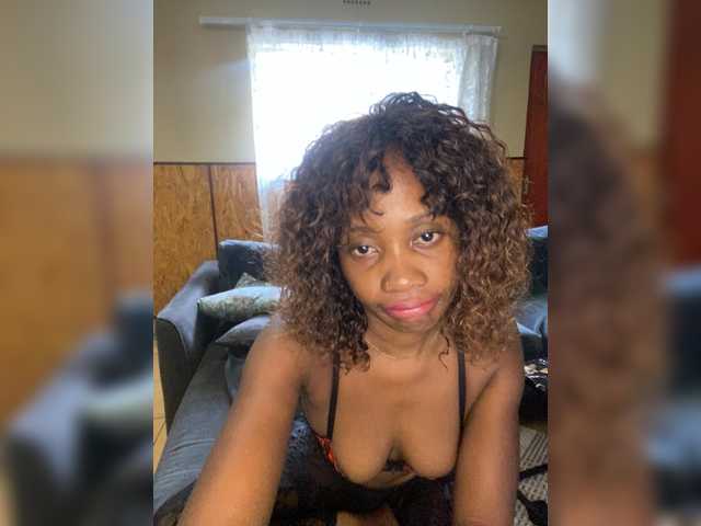 EveLala Profile Image