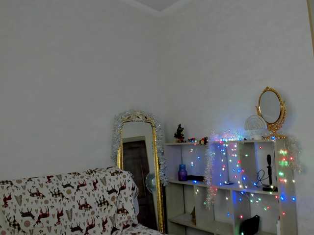 elina-syui's BongaCams show and profile