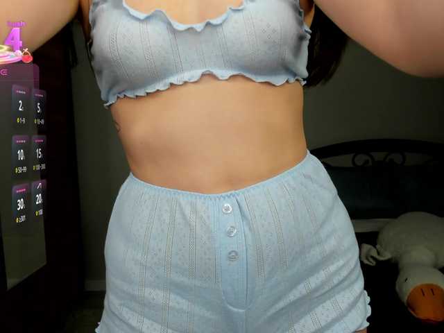 elina-syui's BongaCams show and profile