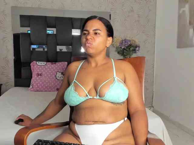 Butterflyyxxx webcam