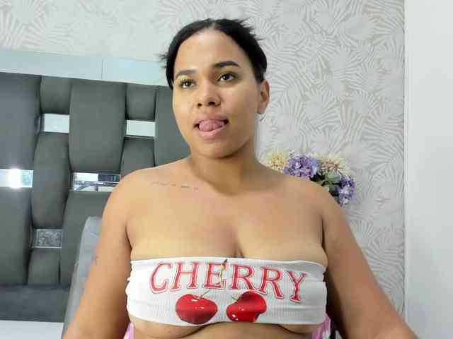 Butterflyyxxx webcam