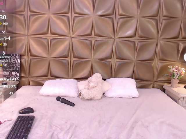 KeisyCamer's BongaCams show and profile