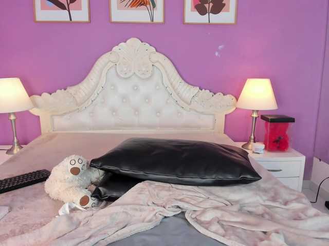 KeisyCamer's BongaCams show and profile