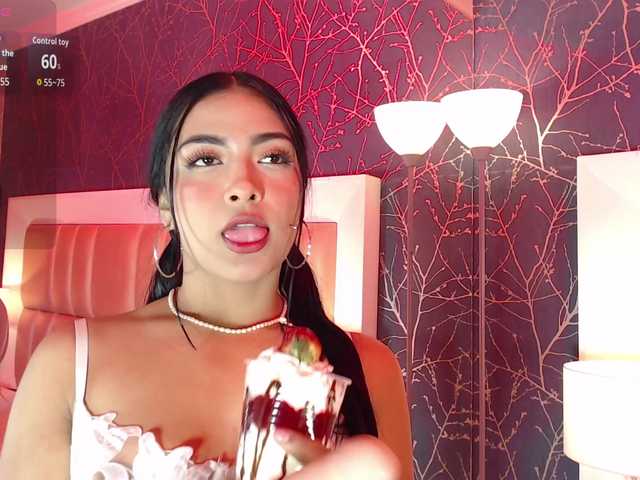 KeisyCamer's BongaCams show and profile