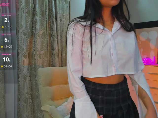 chloe-girl-fantasy's BongaCams show and profile