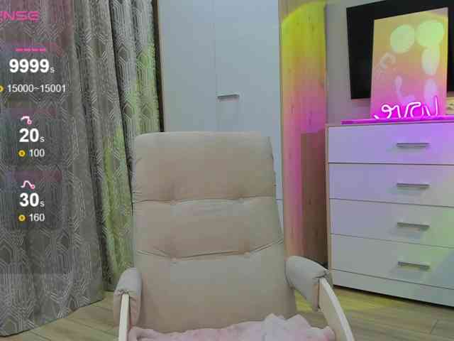 chloe-girl-fantasy webcam