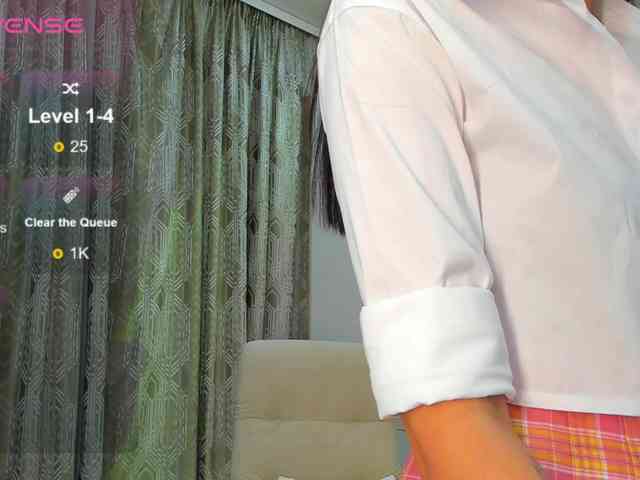 chloe-girl-fantasy webcam