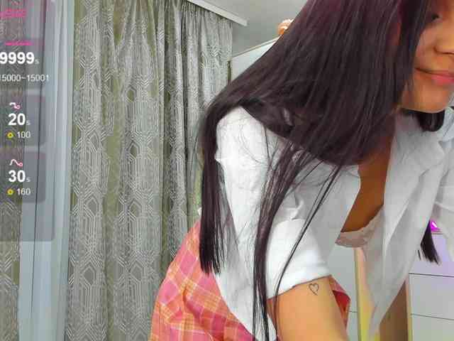 chloe-girl-fantasy webcam