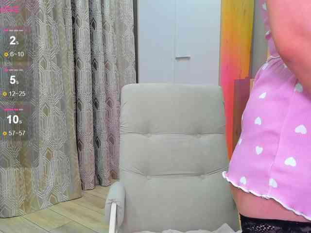 chloe-girl-fantasy webcam