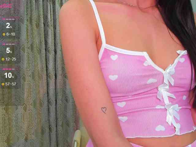 chloe-girl-fantasy webcam