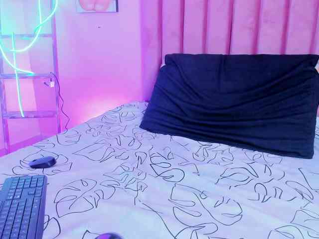 Princesss-Lili webcam