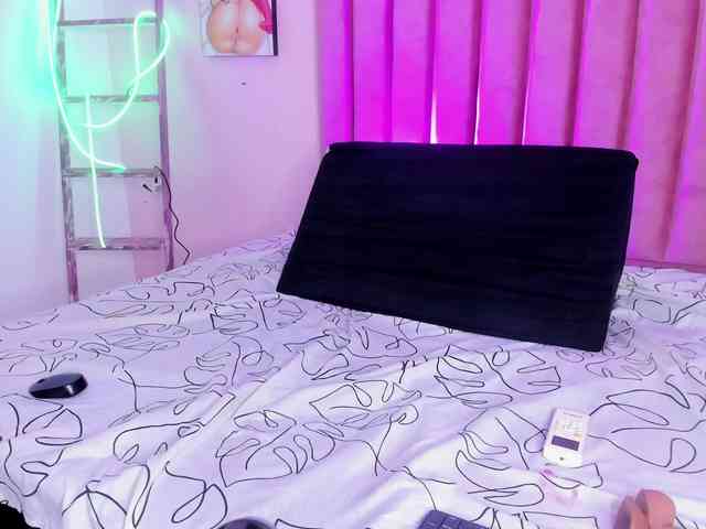 Princesss-Lili webcam