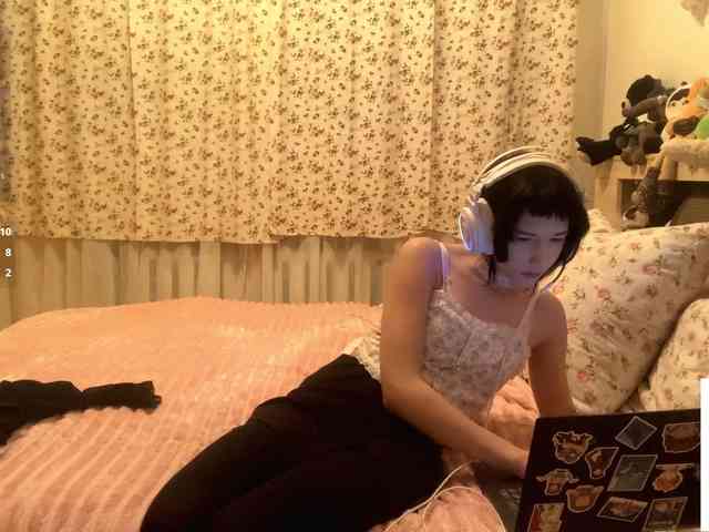 aliceinyourdreams webcam