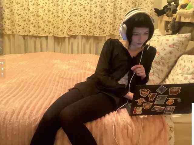 aliceinyourdreams webcam