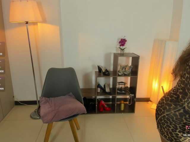 JelenaNoura from BongaCams