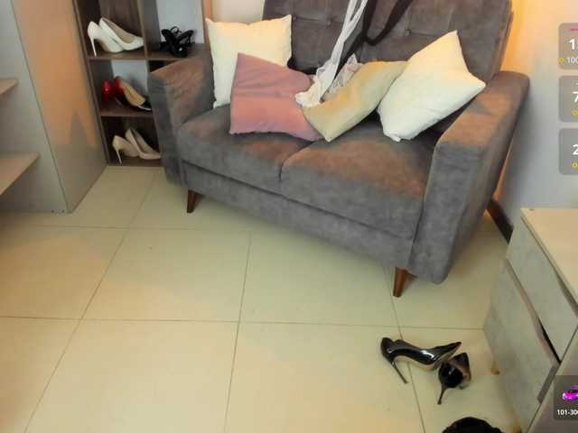 JelenaNoura webcam bongacams model stream image