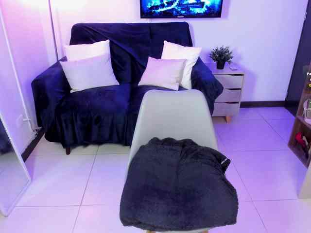 JelenaNoura JelenaNoura